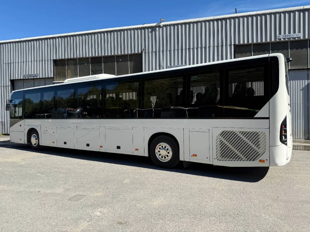 Volvo 2017 - 8900. 13m. 5 Units! obrázek 3