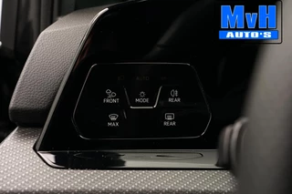 Volkswagen Golf 2020 - 1.5 eTSI R-Line|SPORTSTOEL|LUXE|LED| image 11