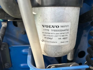 Volvo FH 2022 - 13.500 | FULL AIR | 6X2/4 STEERING | HYDROLIC | LOW KM !!! bild 16
