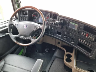 Scania R620-V8 2013 - Topline 6x2 - Retarder - Full air - Leather - 3.15 WB - Bull bar image 10
