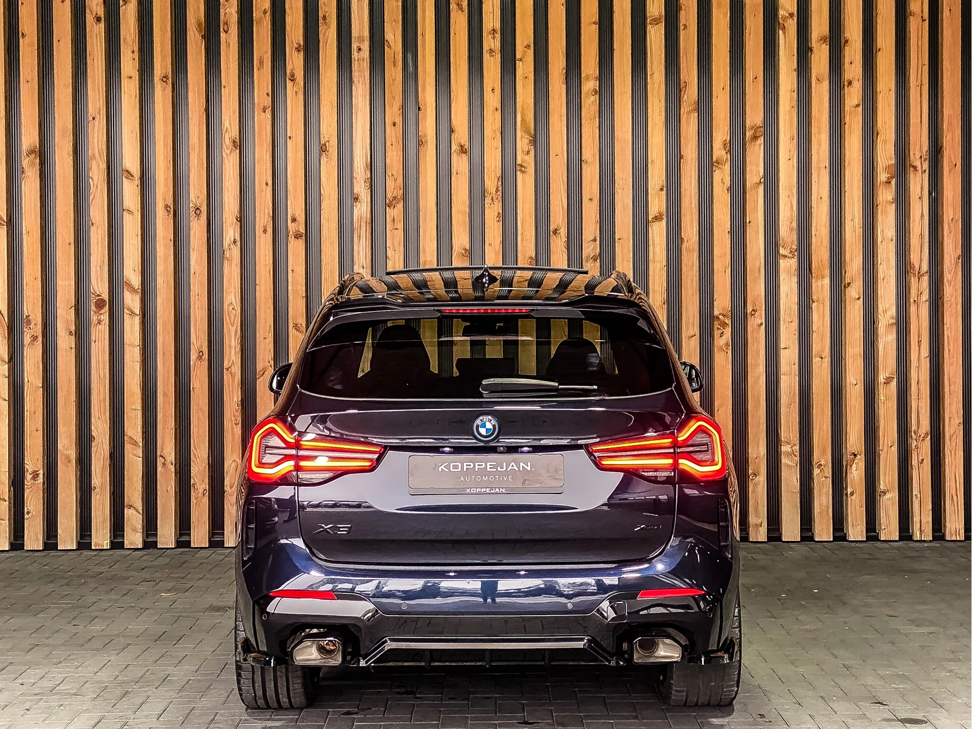 BMW X3 2023 - xDrive30e 292PK High Executive M-Sport obrázek 25