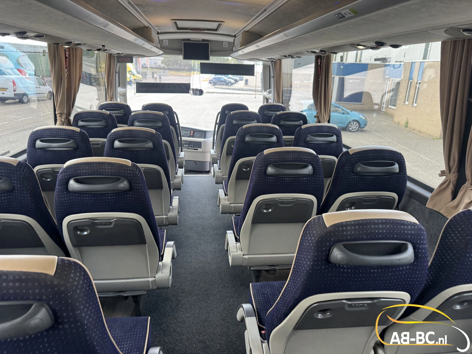 VDL Futura FHD2 129 440 2014 afbeelding 54