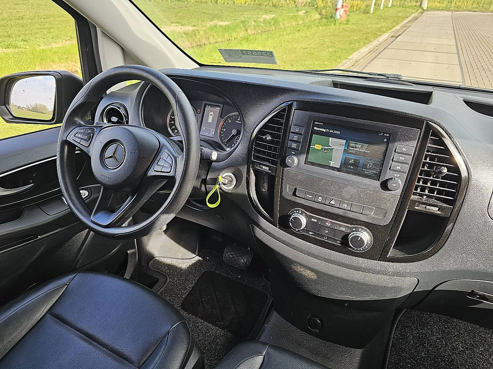 Mercedes-Benz Vito 2023 - 114 CDI TOURER zdjęcie 8
