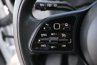 Mercedes-Benz Sprinter 2021 - 314 CDI L2H2 RWD obrazek 15
