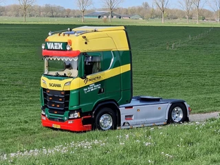 Scania S 2019 - S580 Highline - Full spec - Show truck - BUFFL interior - Retarder - Full air - Night clima zdjecie 69