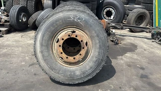 Michelin N/A - XZY-2 12.00R20 imagen 2