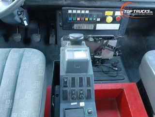 Unimog U 5000 2005 - N/A imagem 19