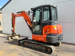 Kubota 2020 - KX037-4 - Hammer Lines / Quick Coupler imagen 3 miniatura