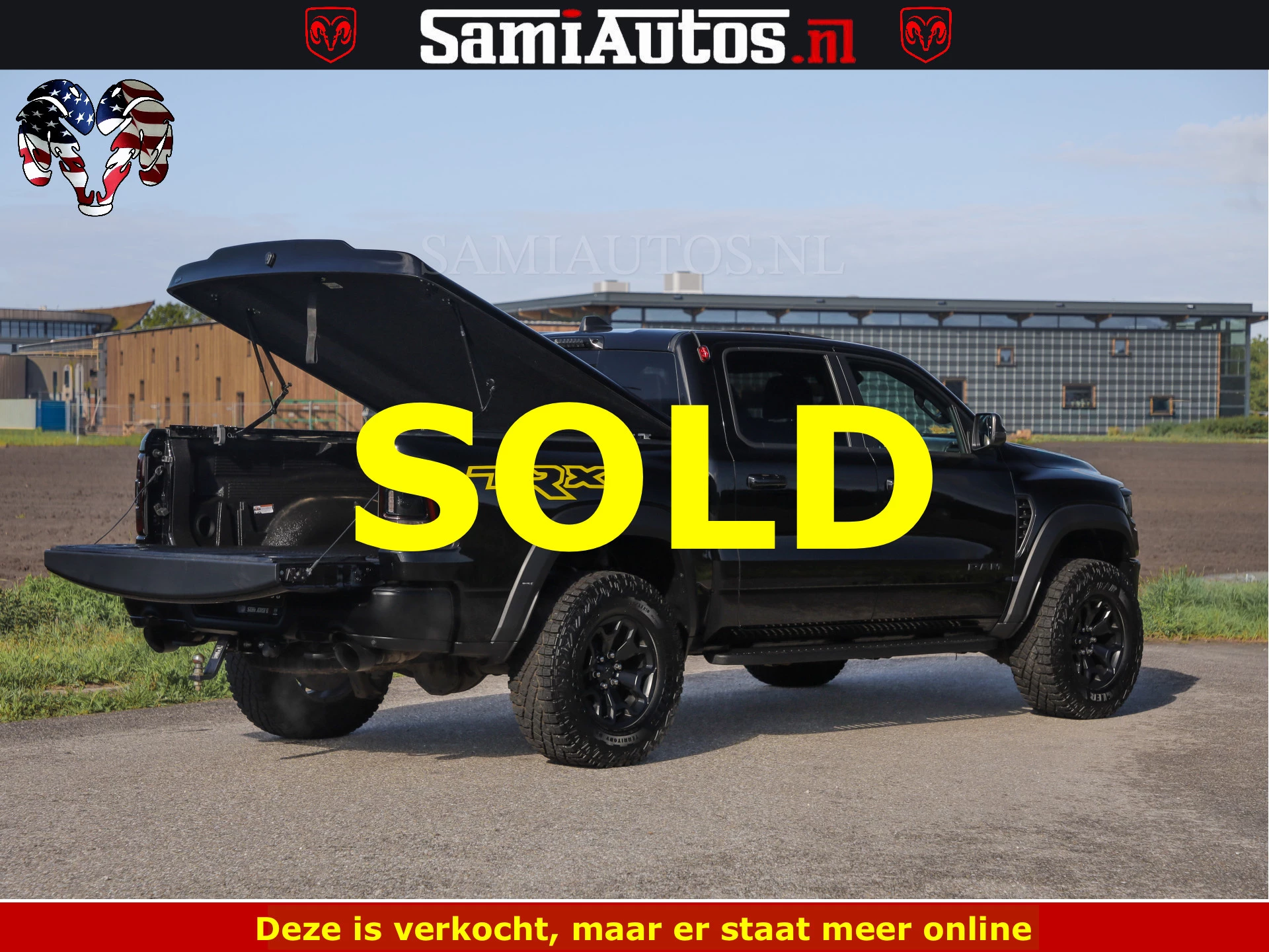 Dodge Ram Pick-Up 2023 - TRX BLACK OPS HELLCAT | 6.2 V8 712PK SUPERCHARGER | FULLY LOADED | CARBON | BLACK ON BLACK | obrázek 7