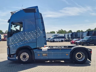 Volvo FH 2019 - 13.500 Globetrotter XL 4x2 - I parkcool - Full air - Leather - 2x tank obrazek 4