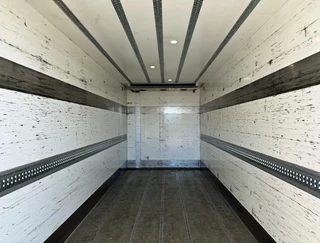 Volvo FH 2015 - 13.460 EURO 6 I-PARK COOL HEIWO ISOLATED BOX TRS COOLING TAIL LIFT HOLLAND-TRUCK imagen 17