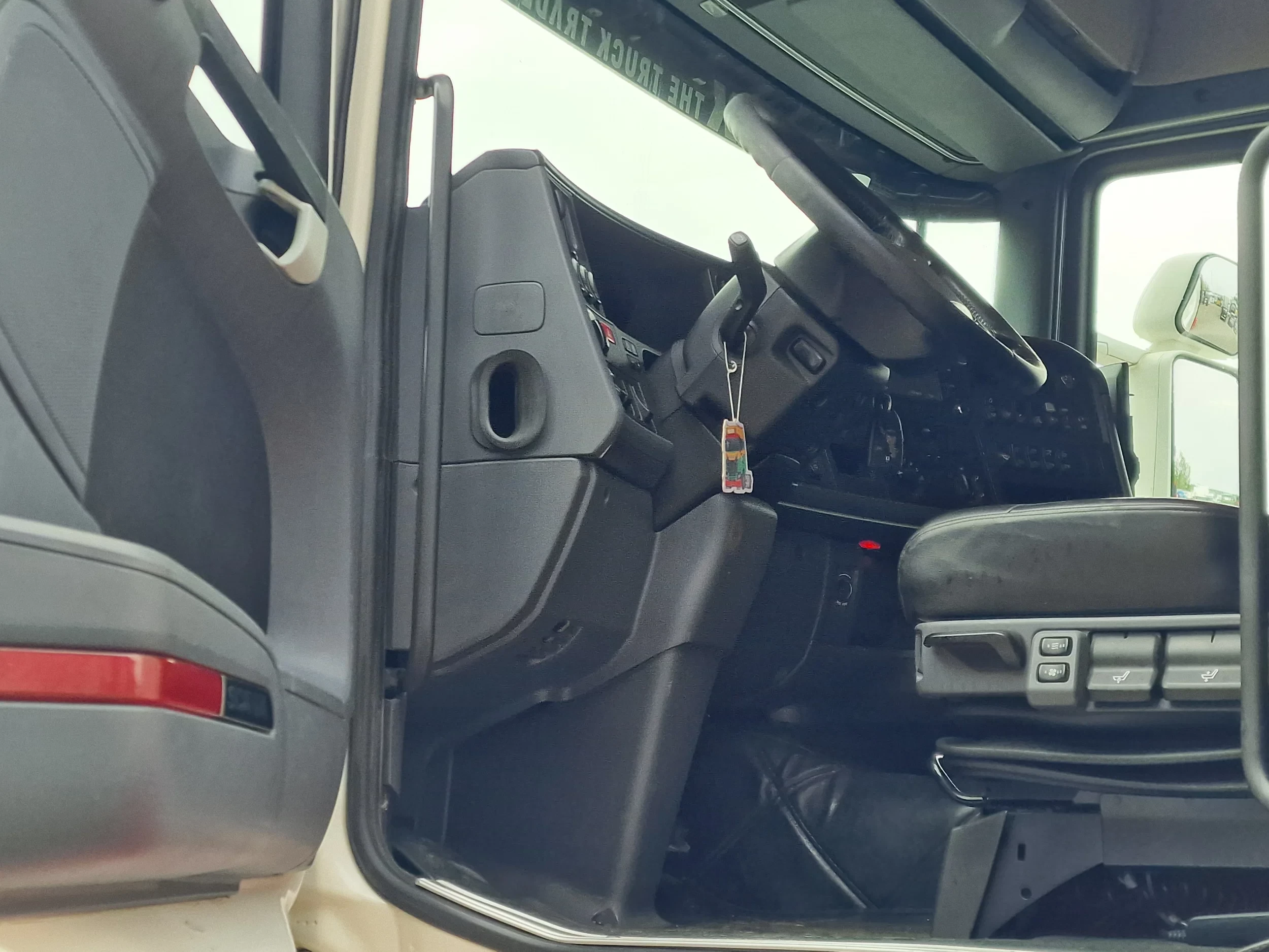 Scania R 2014 - R580 V8 Highline 6x2/4 - PTO/Hydraulic - Full air - Navi - Chassiscover imagem 9