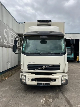 Volvo 240 2012 - FL 12-240 , Fridge truck , Carrier Viento image 6