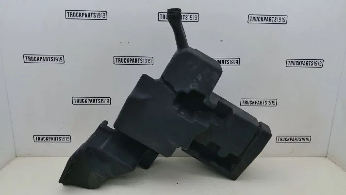 Mercedes-Benz - Wiper System Ruitensproeier tank MB MP4 afbeelding 1