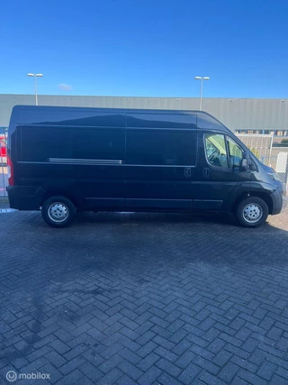 Peugeot Boxer 2021 - Bestel 333 2.2 BlueHDi 140 L3H2 Premium image 2