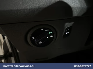 Volkswagen Crafter 2019 - 2.0 TDI 140 pk L3H3 L2H2 Euro6 Airco | Camera | Navigatie | Apple Carplay | Massagestoel obrazek 17