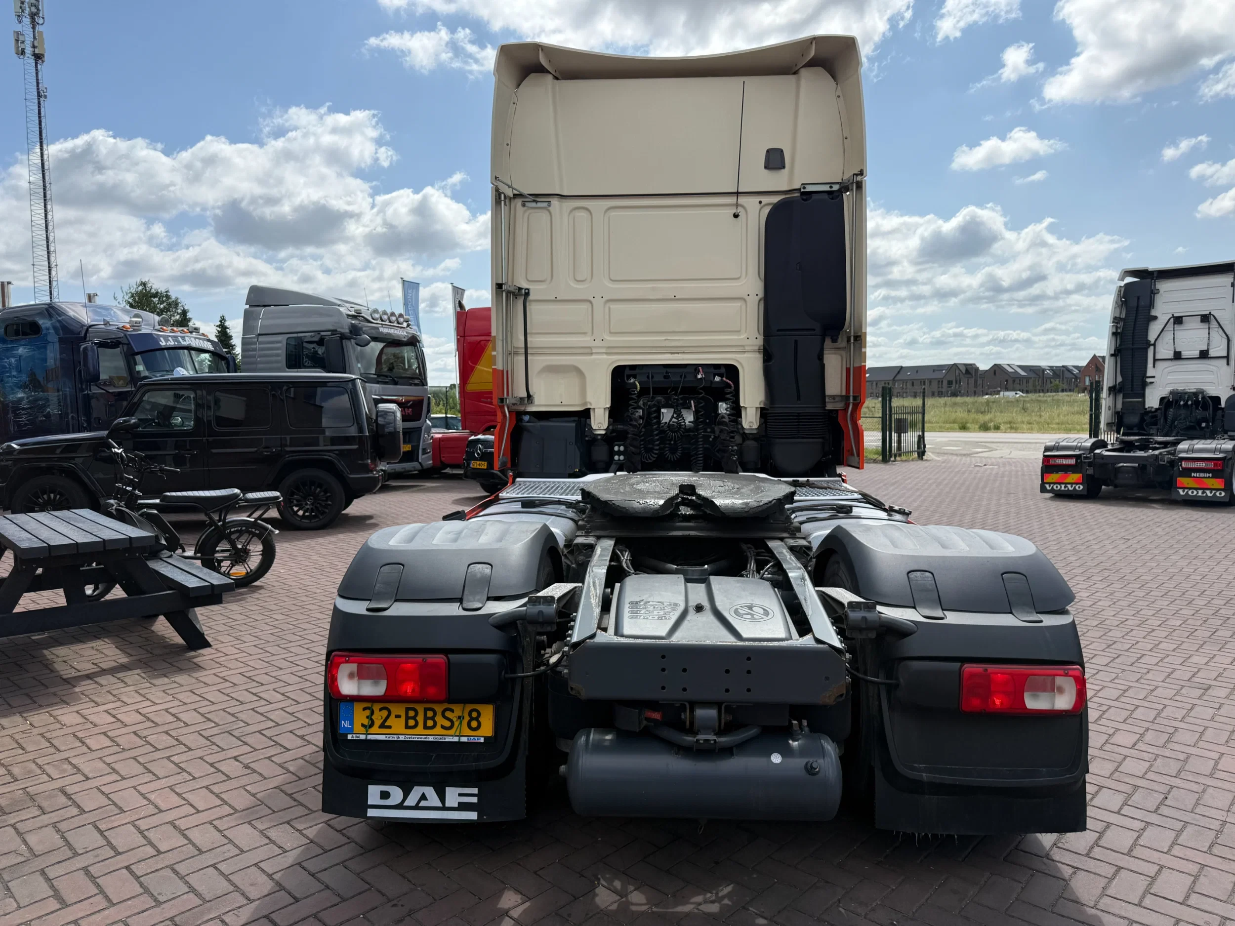 DAF XF 2013 - XF460 4X2 SSC / Full spoilers / Smart tacho / NL-Truck afbeelding 8