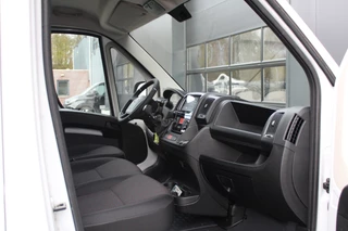 Opel Movano 2024 - 33 2.2 CDTI 140pk L2H2 - Airco - Camera - Cruise - Blind Spot - 270 deuren - Rijklaar obrazek 17