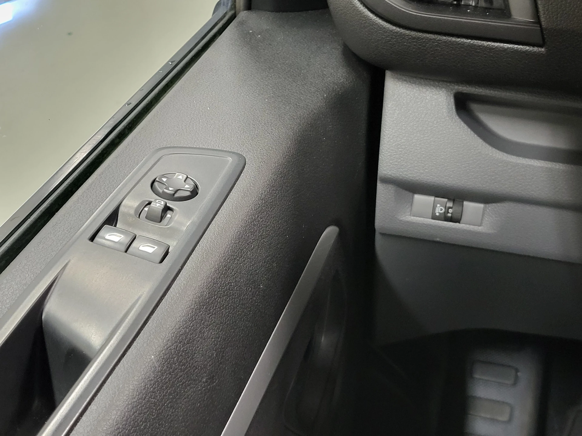 Opel Vivaro 2020 - 2.0CDTI L3/H1 Dubbele Cabine Euro 6! Bild 14