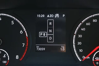 Volkswagen Caddy 2023 - 1.5 TSI 115 PK DSG Park sens voor en achter / cruise control / Apple carplay zdjęcie 2 miniatura