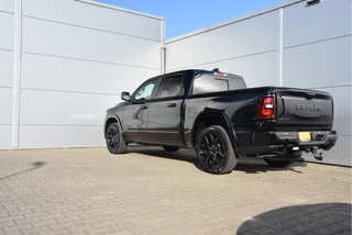 Dodge Ram 1500 2024 - 4x4 Crew Cab Laramie Black Hurricane ALL IN obrazek 29