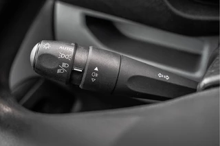 Opel Vivaro 2021 - 1.5 L2H1 | 120 PK | 1ste Eigenaar | Cruise | Airco | Trekhaak | Imperiaal изображение 15