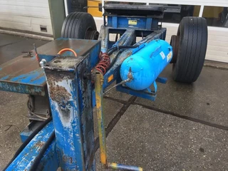 Diversen N/A - Div. Dolly 1 As - Schotelhoogte: 120 cm - DIN: 40 mm - Luchtcompressor wordt aangedreven door Honda Benzine Motor bild 5