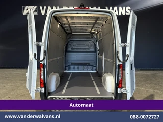 Mercedes-Benz Sprinter 2022 - 315 CDI 150pk 9G-Tronic Automaat L2H2 Euro6 Airco | Camera | Apple Carplay | Chauffeursstoel afbeelding 3 miniatuur