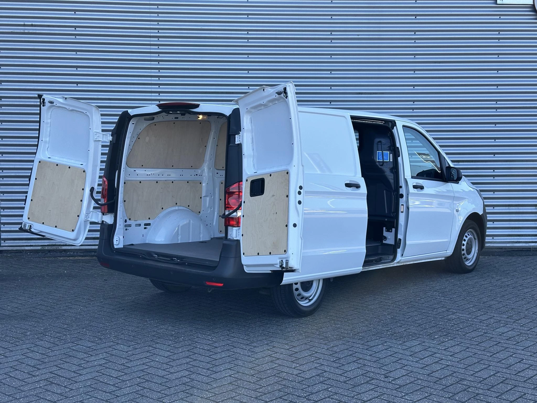 Mercedes-Benz Vito 2023 - 110 CDI L2 Airco Navigatie Parkeersensoren imagem 21