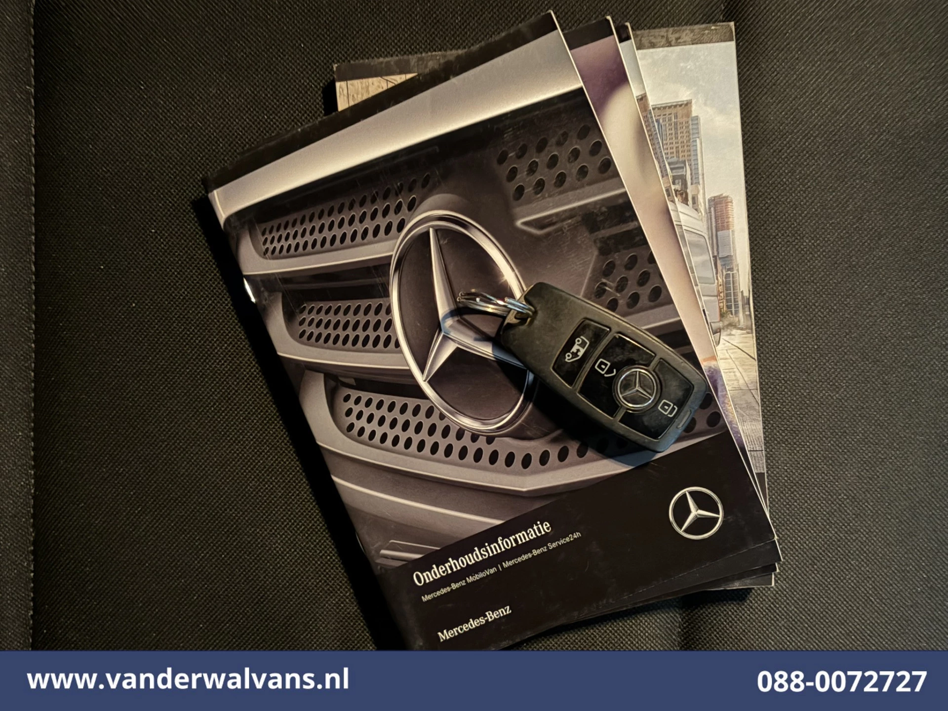 Mercedes-Benz Sprinter 2023 - 317 CDI 170pk 3500kg Trekhaak L2H2 Euro6 Airco | Camera | Apple Carplay | Cruisecontrol zdjęcie 19