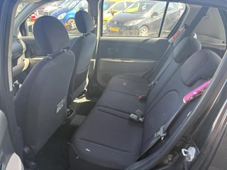 Daihatsu Sirion 2006 - 2 1.0-12V Trend APK tot 08-2027 obrazek 8