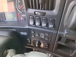 Scania R 2014 - R580 V8 / RETARDER / LIFT+LENKACHSE / FULL-AIR / PLATFORM 2000 KG / NAVI / LEATHER / AIRCO / AUTOMATIC / EURO-6 / 2014 immagine 25
