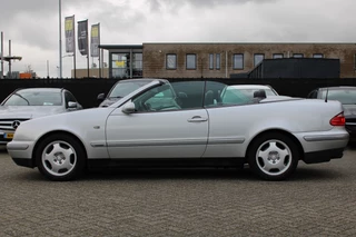 Mercedes-Benz CLK 1999 - Cabrio 230 K. 194pk Automaat Elegance HARDTOP <<NIEUWSTAAT>> TREKHAAK imagem 20