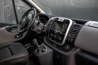 Renault Trafic 2018 - Passenger **dCi 9-Pers L2H1 | Incl. BPM, BTW vrij | Navi | R-Link | Airco | Cruise | PDC | Euro 6** bild 2
