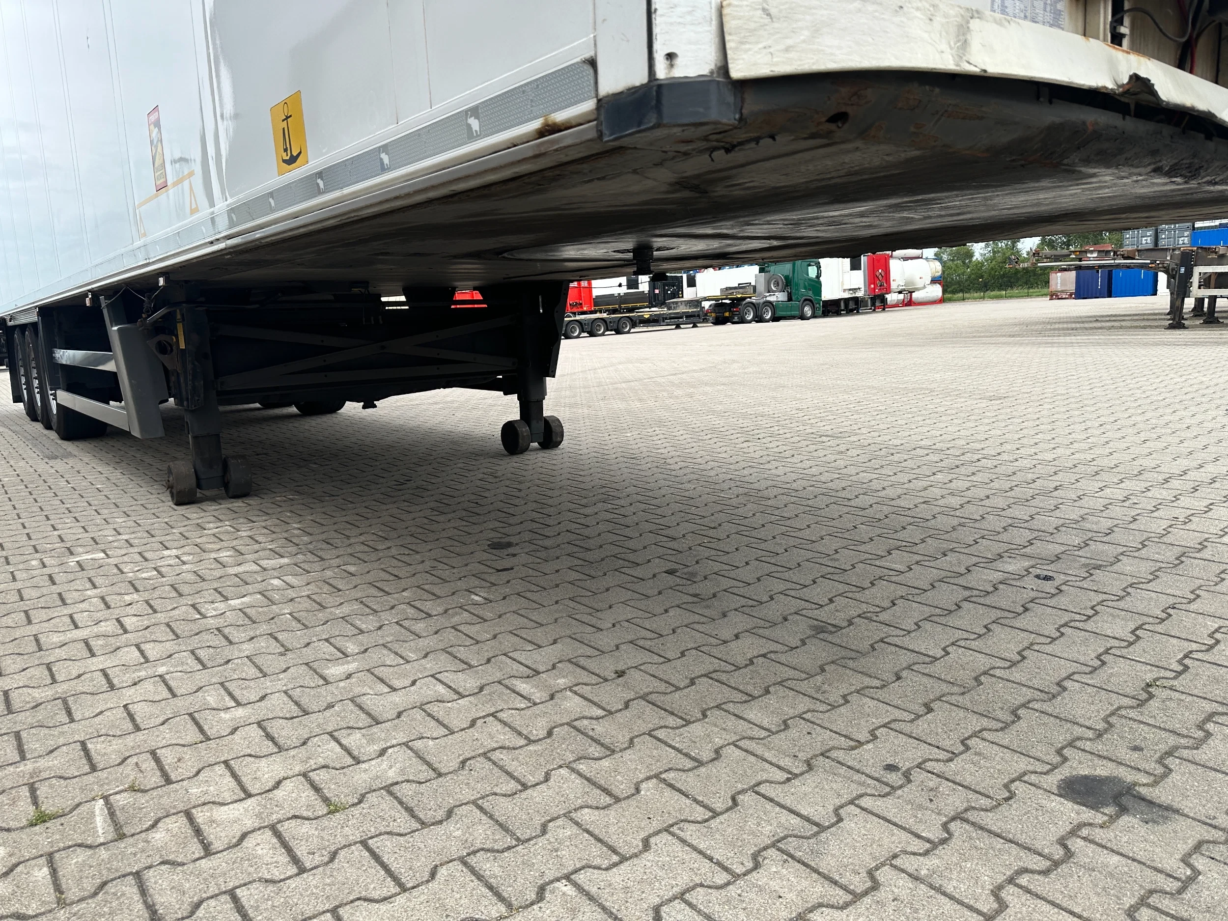 Schmitz Cargobull 2015 - CARRIER VECTOR 1950 D/E / DISCBRAKES / NL-TRAILER / APK: 9-2026 immagine 26