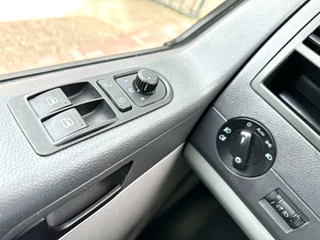 Volkswagen Transporter 2015 - Kombi 2.0 TDI L2H1 9 PERSOONS AUTOMAAT MARGE obrazek 25