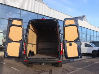 Mercedes-Benz Sprinter 2024 - 317 CDI L2H2 Pro | AIRCO/CAMERA/CRUISE/3.500 KG AHW | Certified obrázek 3 náhled
