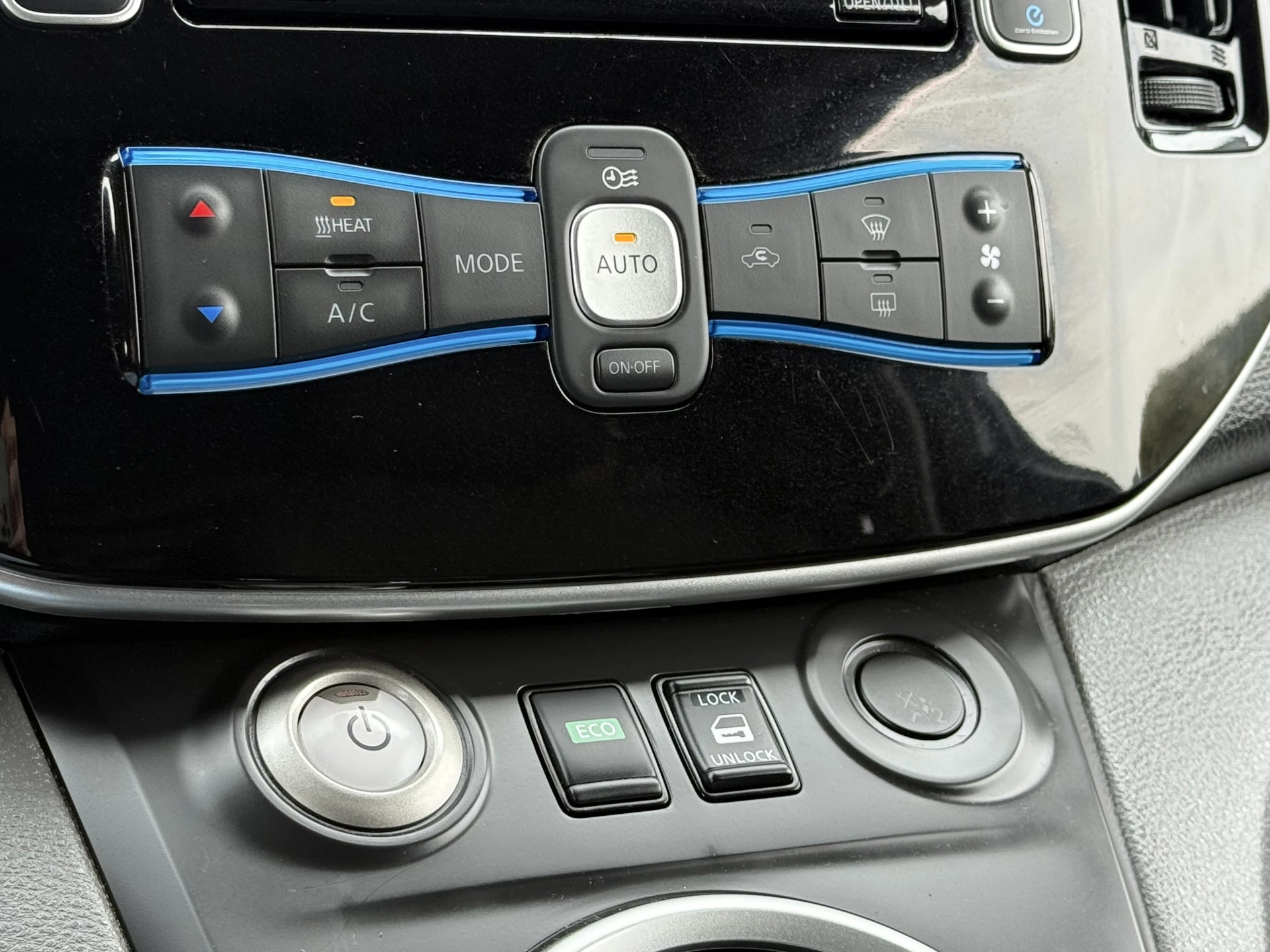 Nissan e-NV200 2020 - 40 kWh / FULL ELECTRIC / 1e EIG. / SOH 91% / 24.371 KM / AIRCO / CRUISE / CAMERA / INRICHTING obrázek 18