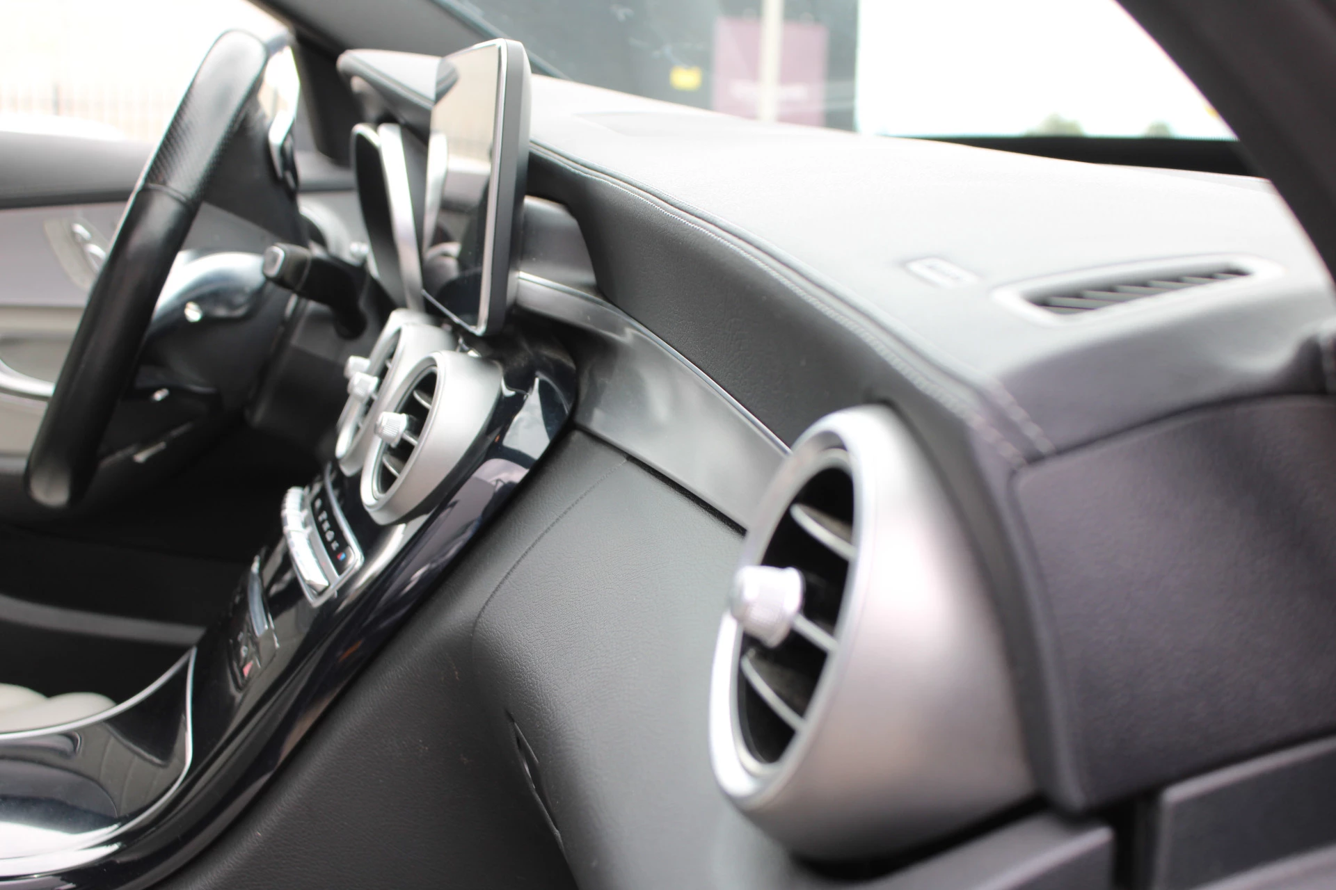 Mercedes-Benz C-Class 2015 - Estate 400 4MATIC AMG PANORAMADAK LUCHTVERING LEDER MEMORY HEAD-UP COMAND 19'' TREKHAAK image 20