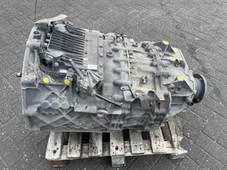 MAN N/A - 81.32004-6397 ZF 12AS2330 TO 15,86-1,00 image 1