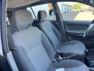 Kia Rio 2005 - 1.5 LS ICE , Airco bild 7