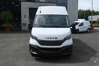 Iveco Daily 2023 - 35S18 L4H2 3.0 180 pk Hi-Matic obrazek 2