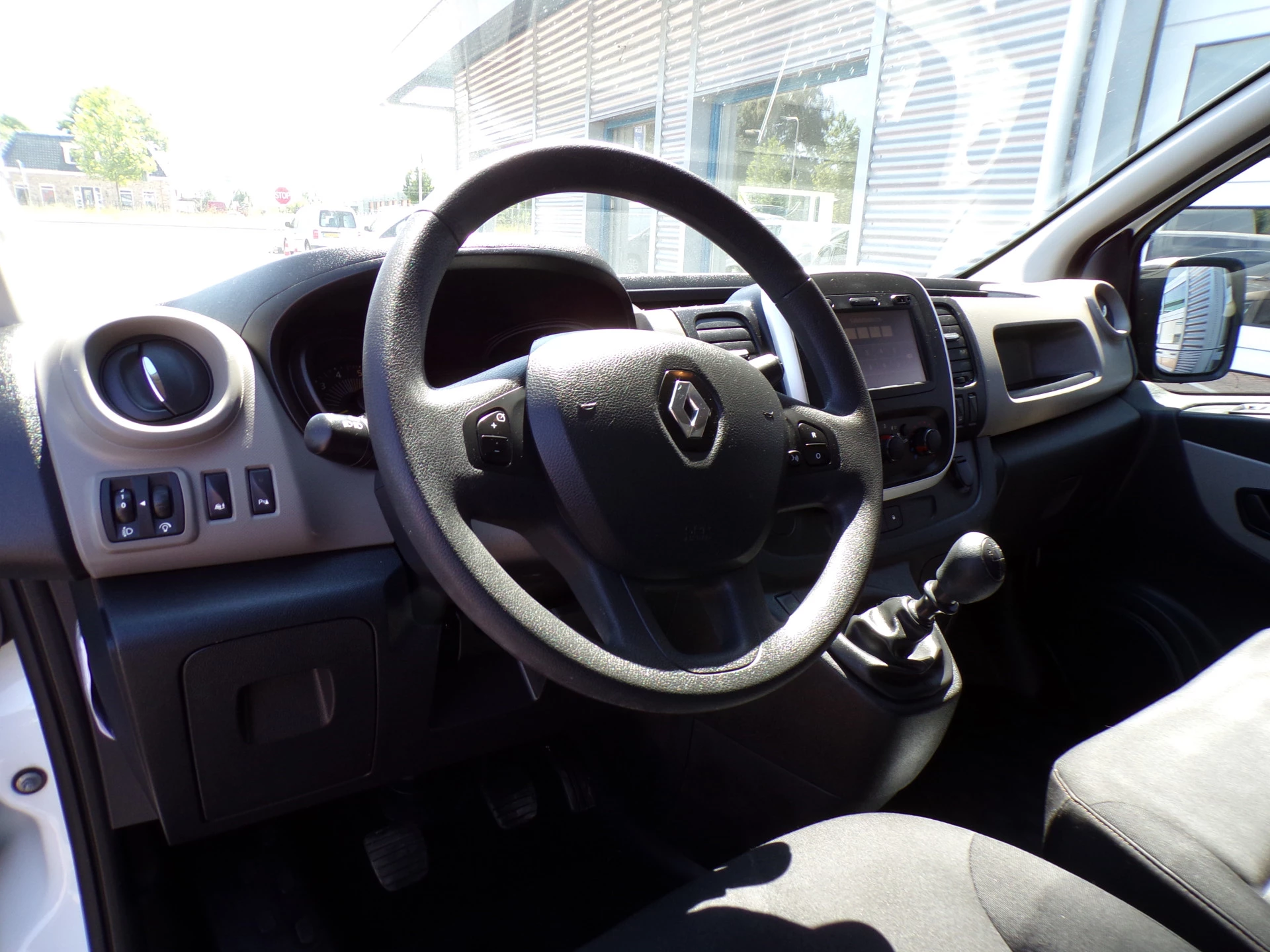 Renault Trafic 2016 - 1.6 dCi T27 L1H1 Comfort Airco/Navi afbeelding 6