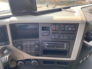 Volvo FM4-420 2015 - / COMPLETE COOL+FREEZE COMBI / CHEREAU / THROUGH-LOADING SYSTEM / 2XPLATFORM DHOLLANDIA / FREEZING LOCK / AUTOMATIC / EURO-6 / 2015 obrazek 38