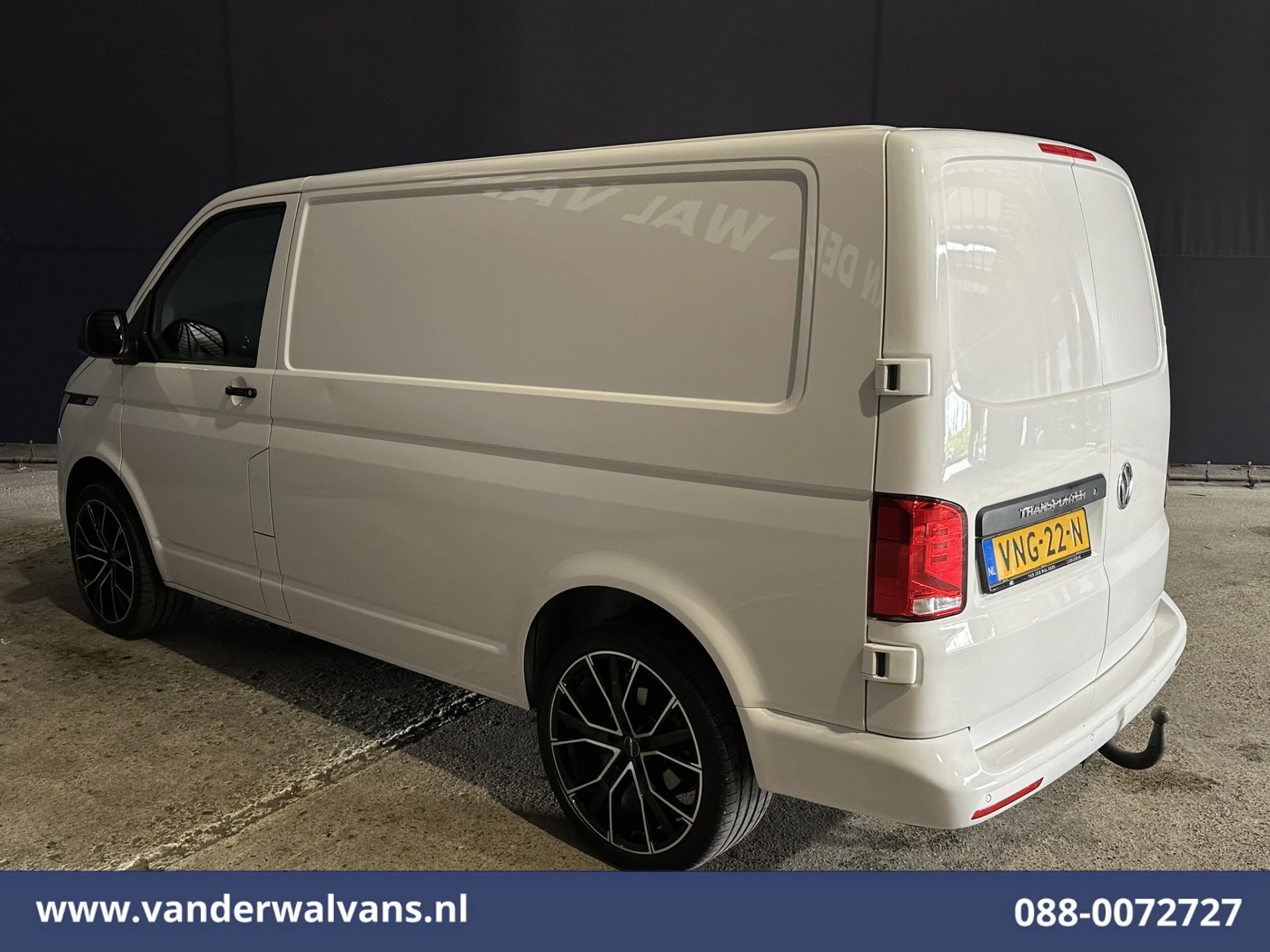 Volkswagen Transporter 2021 - 2.0 TDI L1H1 Euro6 Airco | Apple Carplay | Cruisecontrol | LM-velgen | Trekhaak | Parkeersensoren obrázek 8