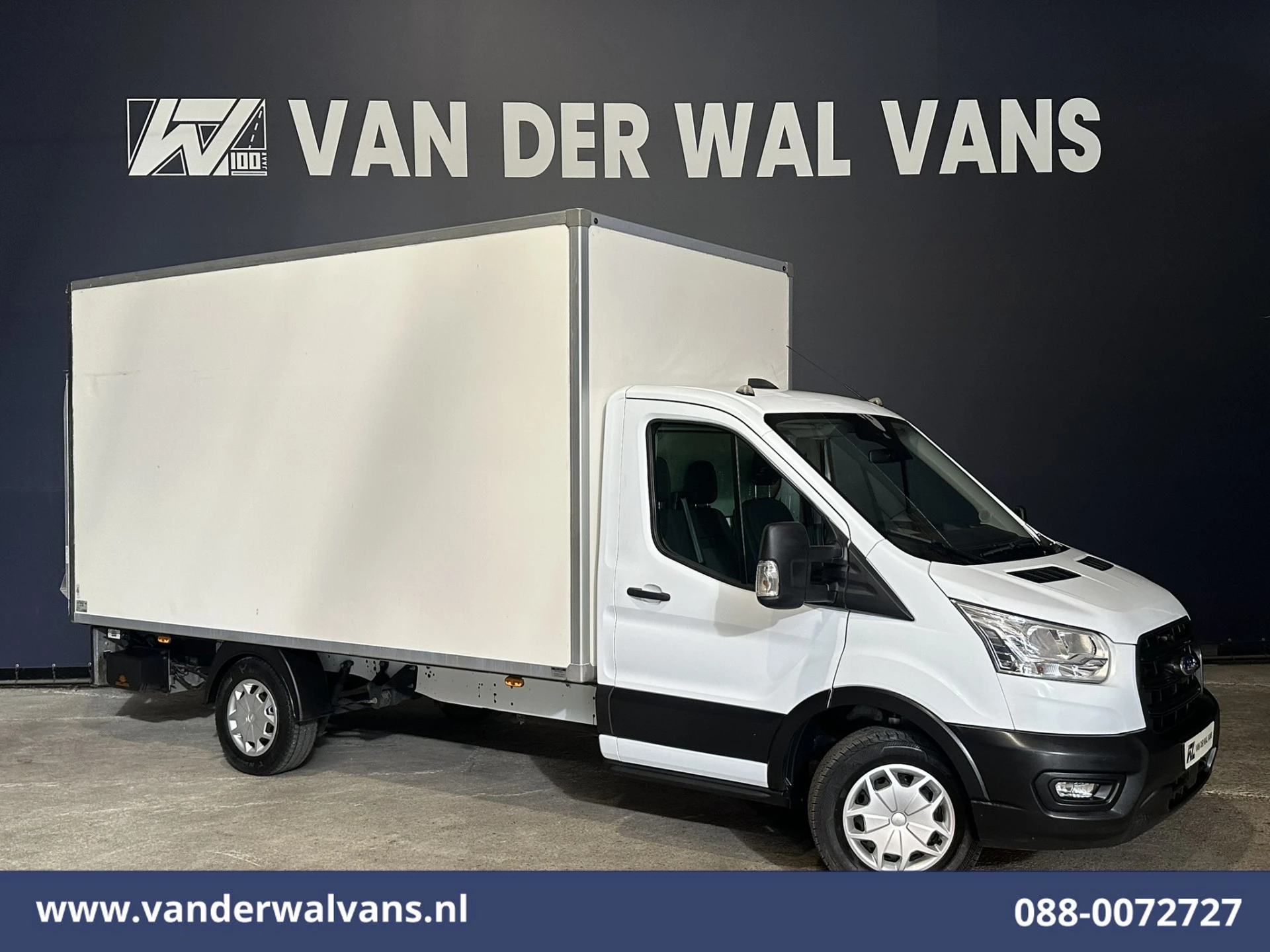 Ford Transit 2022 - 2.0 TDCI 130pk Bakwagen Laadklep Euro6 Airco | Cruisecontrol | Verwarmde Voorruit | 1040 kg laadvermogen imagen 1