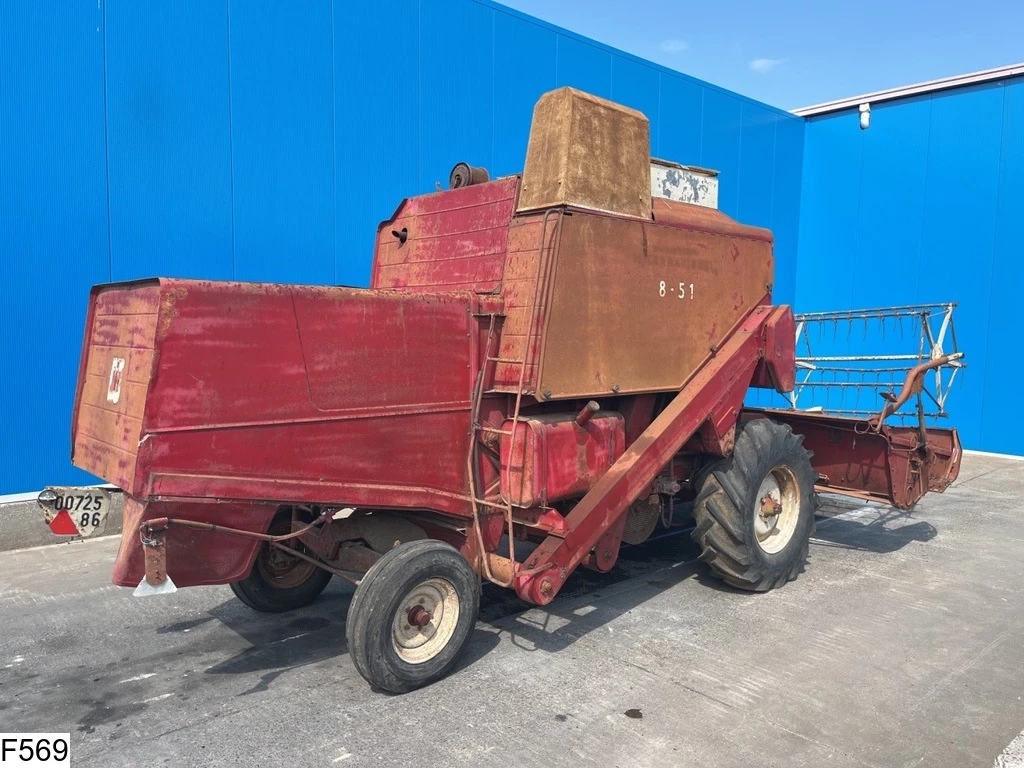 International 1968 - 851 Mc Cormick International 851 afbeelding 3