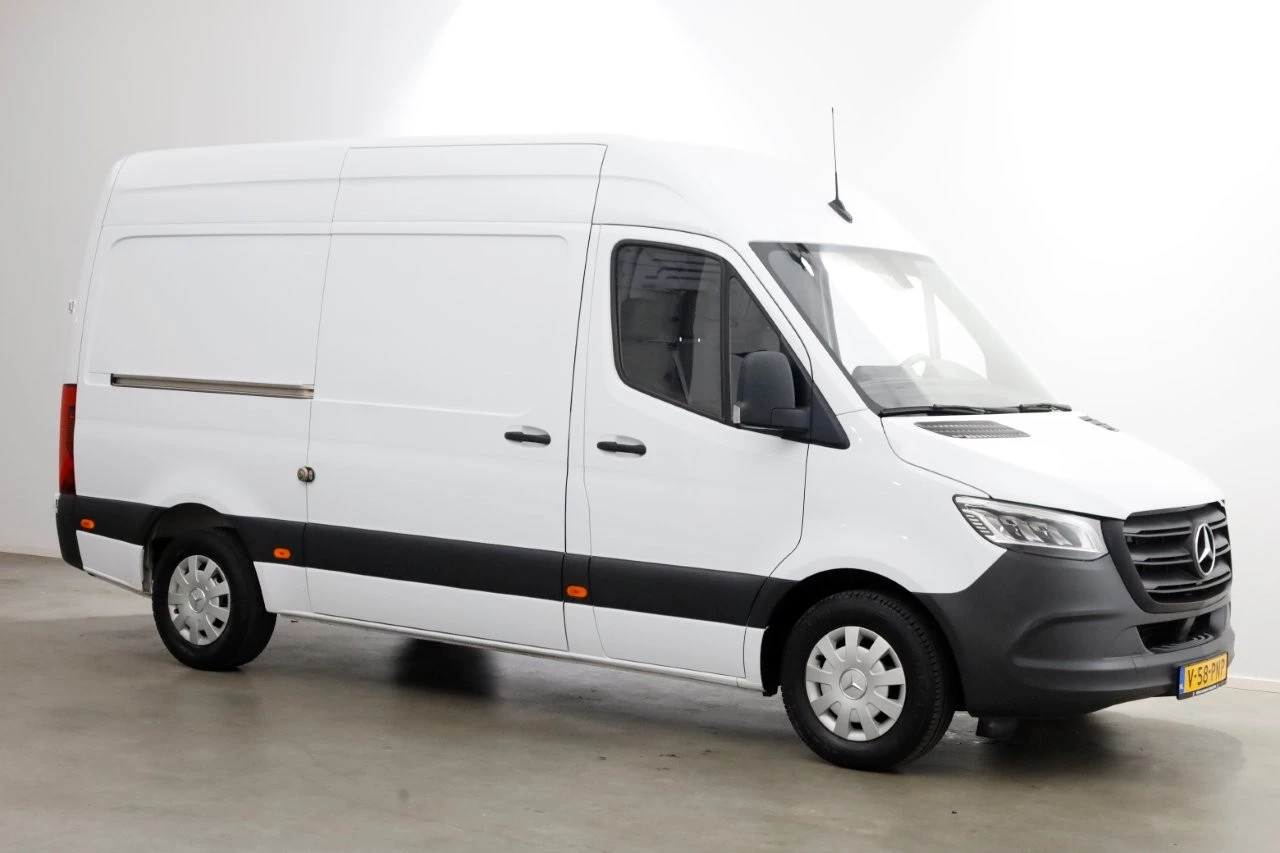 Mercedes-Benz Sprinter 2021 - 315 CDI 150pk RWD L2H2 LED/Airco/Camera 08-2021 zdjęcie 10