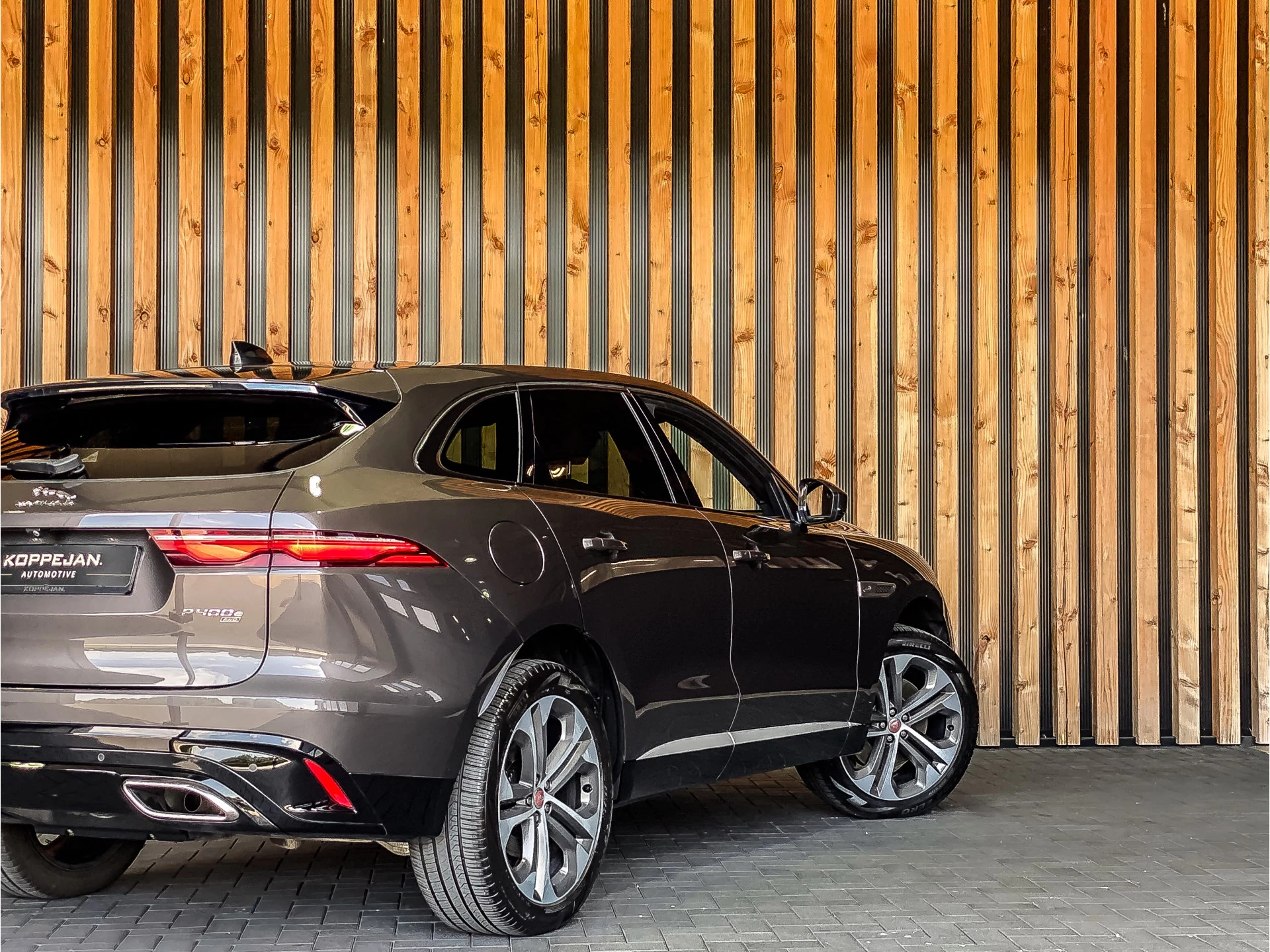 Jaguar F-PACE 2022 - 2.0 P400e S 400PK PHEV afbeelding 23