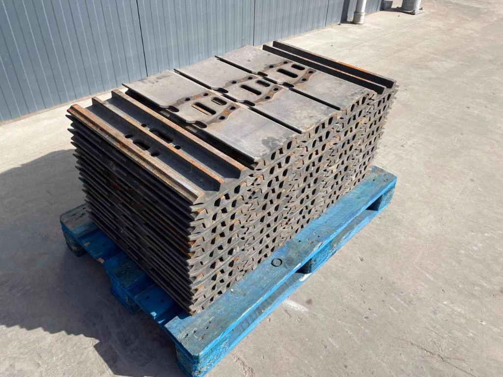 Hyundai 2026 - R210 / R215 / R220 / R235 / R250 / R260 afbeelding 1